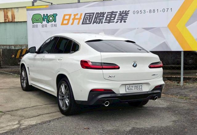 BMW寶馬 X4 XDRIVE30I  第2張相片