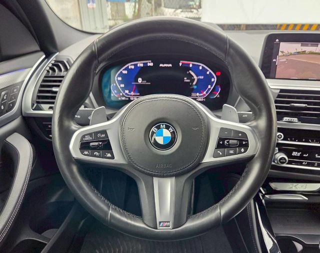 BMW寶馬 X4 XDRIVE30I  第6張相片