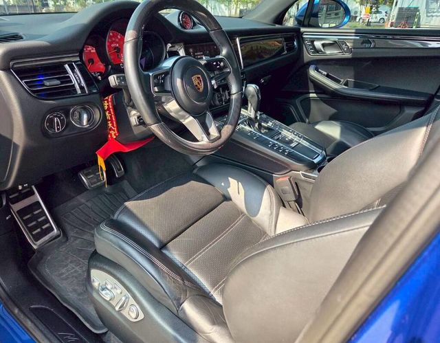 PORSCHE保時捷 MACAN  第6張相片