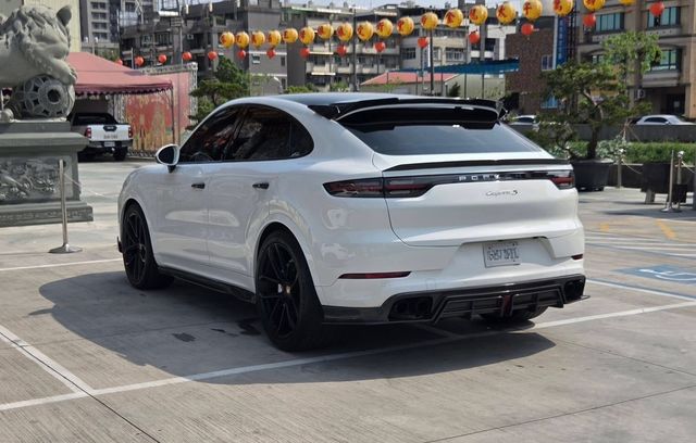 PORSCHE保時捷 CAYENNE  第2張相片