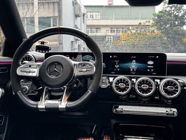 M-BENZ賓士 CLA45 AMG  第4張相片