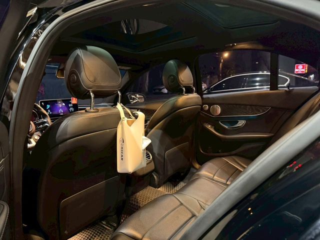 M-BENZ賓士 C300  第9張相片