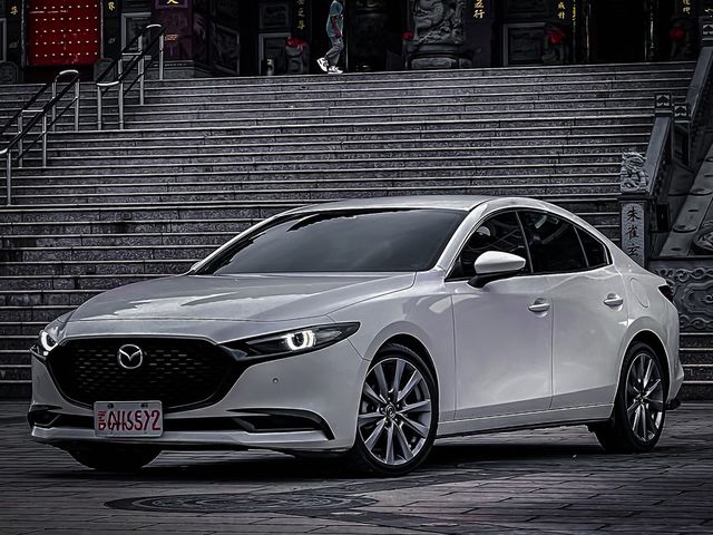 MAZDA馬自達 MAZDA 3  第1張相片