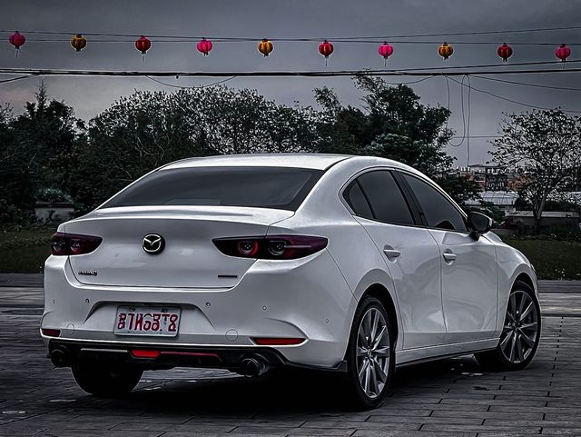 MAZDA馬自達 MAZDA 3  第2張相片