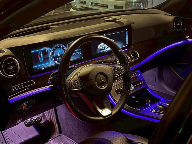 M-BENZ賓士 E300  第3張相片