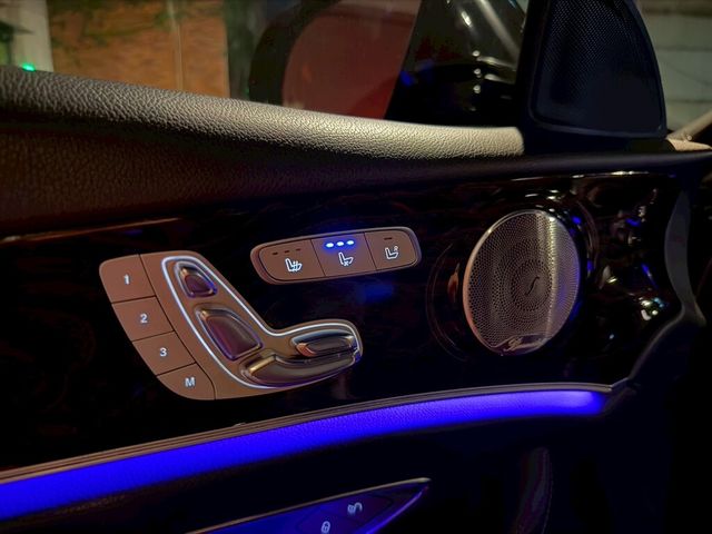 M-BENZ賓士 E300  第4張相片
