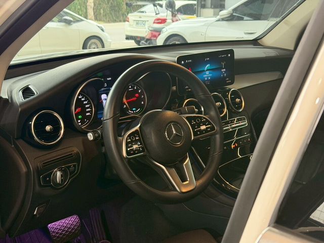 M-BENZ賓士 GLC200  第5張相片
