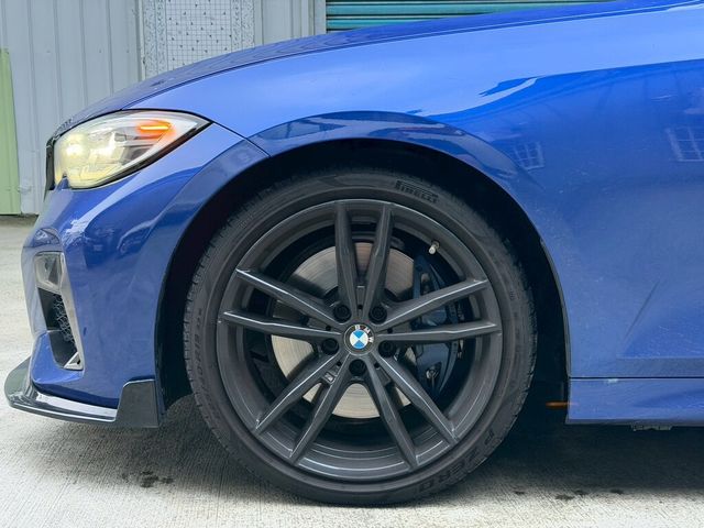 BMW寶馬 330  第3張相片