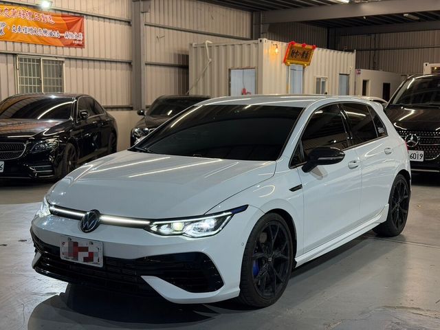 VOLKSWAGEN福斯 GOLF R  第1張相片