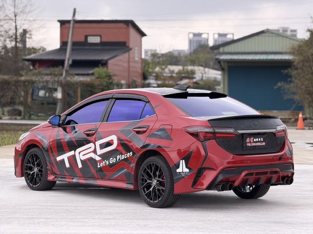 TOYOTA豐田 ALTIS  第2張相片