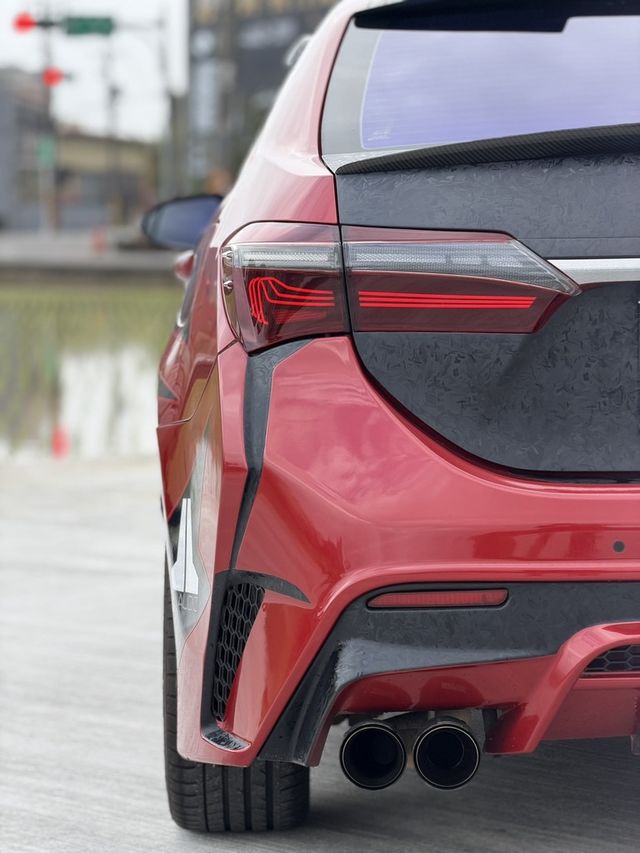 TOYOTA豐田 ALTIS  第4張相片