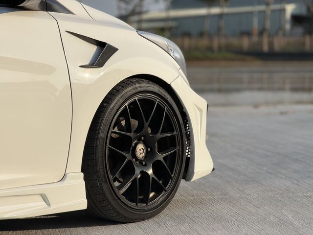 HYUNDAI現代 ELANTRA  第4張相片