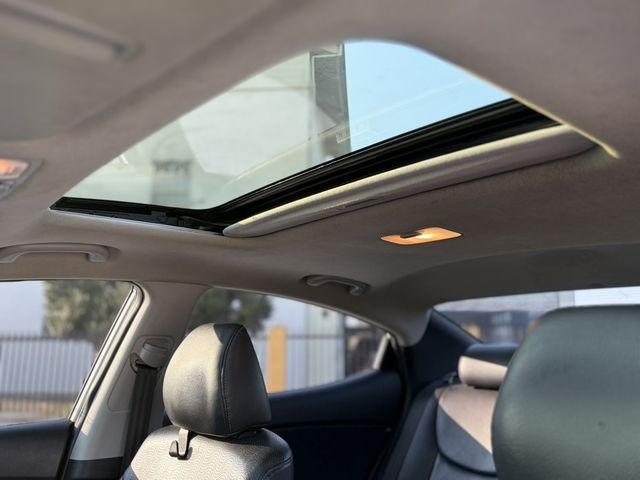 HYUNDAI現代 ELANTRA  第6張相片