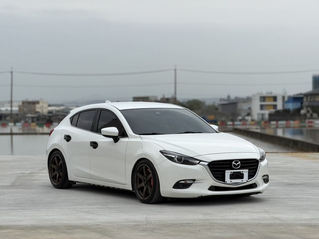 MAZDA馬自達 MAZDA 3  第1張相片