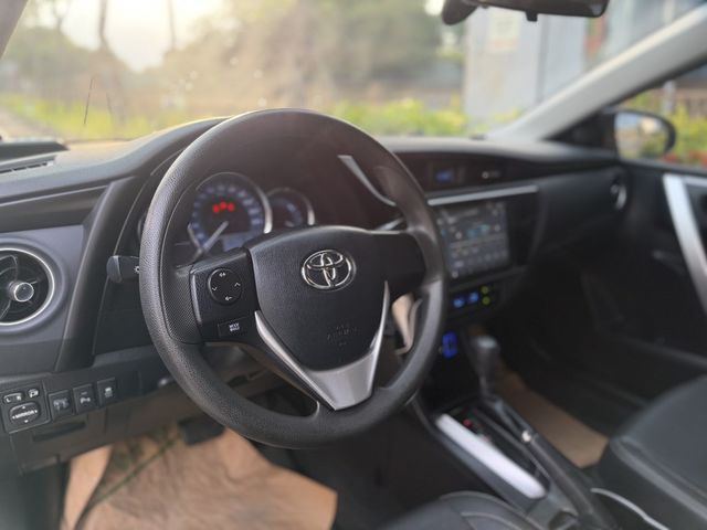 TOYOTA豐田 ALTIS  第5張相片
