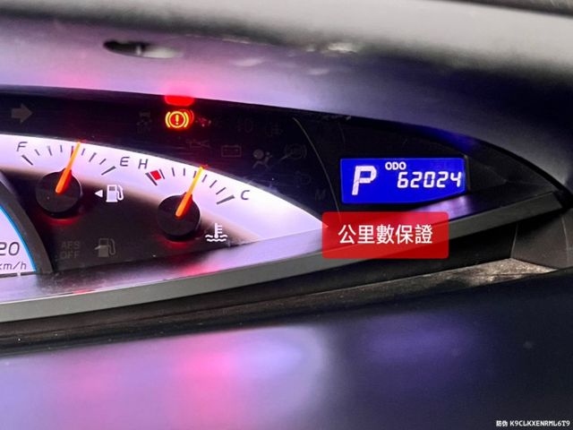 原廠2.4動力 順又耐操 一手車   原板件 七人座超大空間 可保固  第5張相片