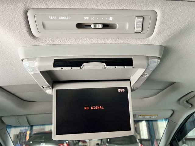 原廠2.4動力 順又耐操 一手車   原板件 七人座超大空間 可保固  第13張相片