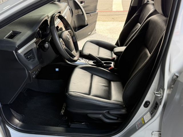 一手車 原廠保養 公里數保證 空間大 好開 好養 家用通勤都滿分  第4張相片