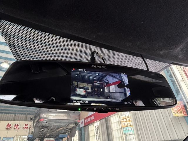 2015 Yaris1.5 S版 一手車 原版件優質車況  原廠保養 升級安卓機 胎壓偵測器  第12張相片