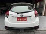 2015 Yaris1.5 S版 一手車 原版件優質車況  原廠保養 升級安卓機 胎壓偵測器  第15張縮圖