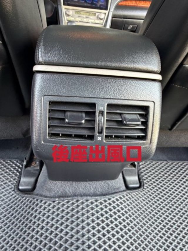 原板件 空間大 引擎穩  家庭通勤都適合  第12張相片