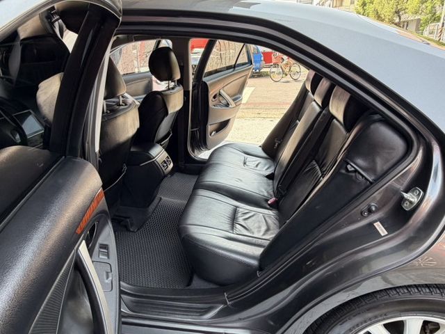 原板件 空間大 引擎穩  家庭通勤都適合  第13張相片