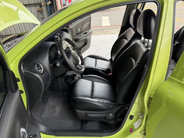 一手車 原車主愛惜使用 車況優 引擎順 冷氣冷  第8張相片