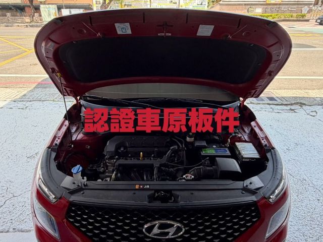 2023 Venue 英倫特仕版 原板件 原漆 認證車 英倫特仕專屬套件 360環景影像系統  第3張相片
