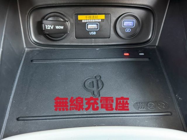 2023 Venue 英倫特仕版 原板件 原漆 認證車 英倫特仕專屬套件 360環景影像系統  第6張相片