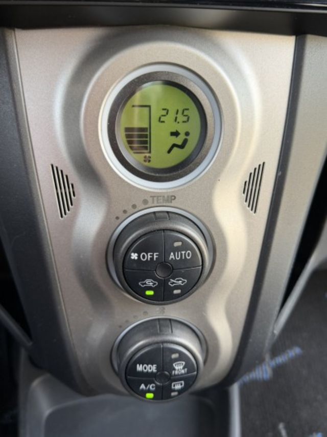 原版件 原廠保養紀錄完整 只跑99787KM 公里數保證  第9張相片