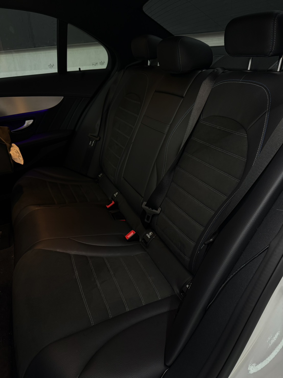 2021 Benz C200 星夜版 輕油電  第10張相片