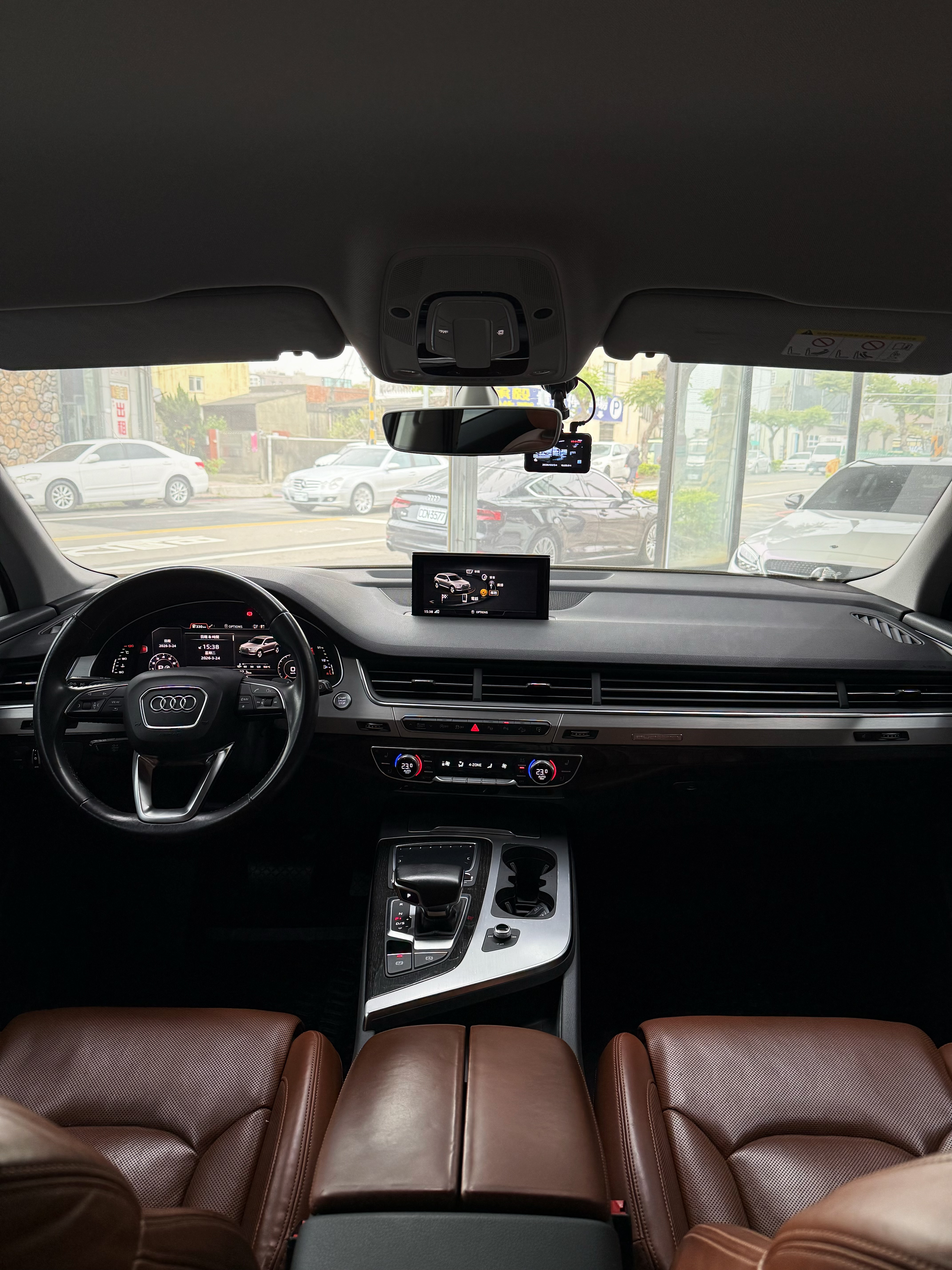 2016 Audi Q7 45 TFSi Quattro  第4張相片