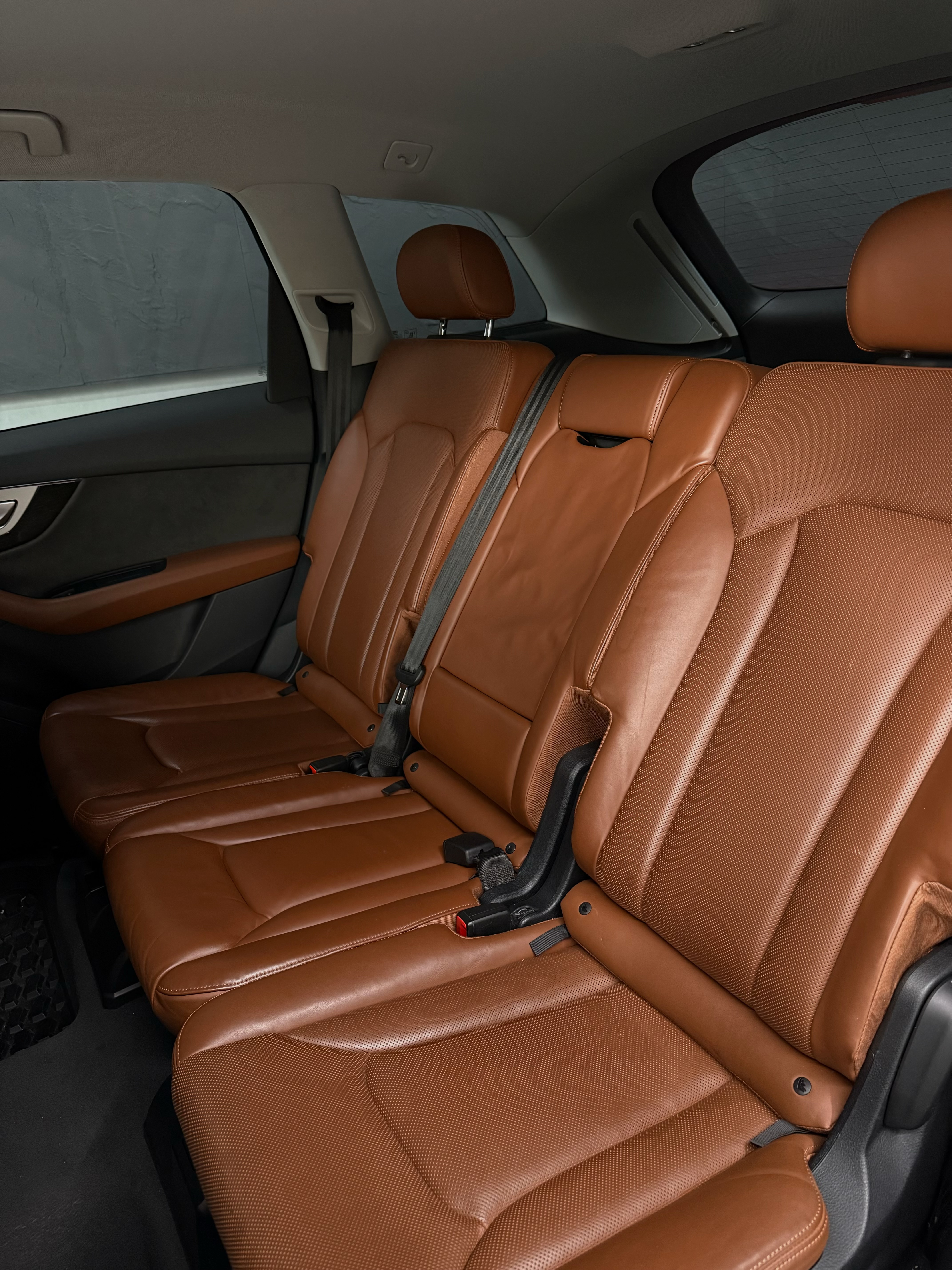 2016 Audi Q7 45 TFSi Quattro  第8張相片