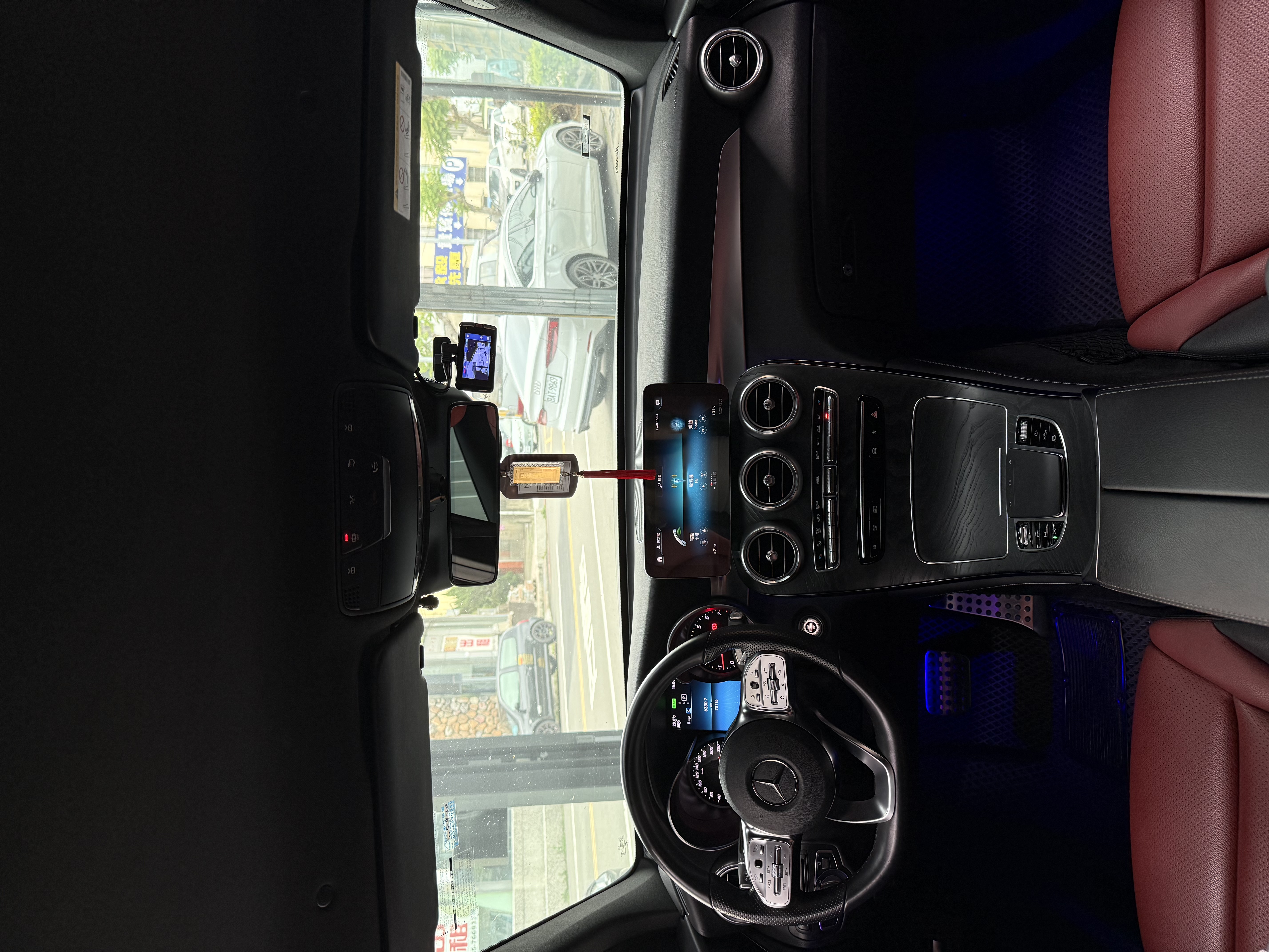 2020 Mercedes-Benz GLC 200｜23P智慧駕駛｜質感白  第6張相片