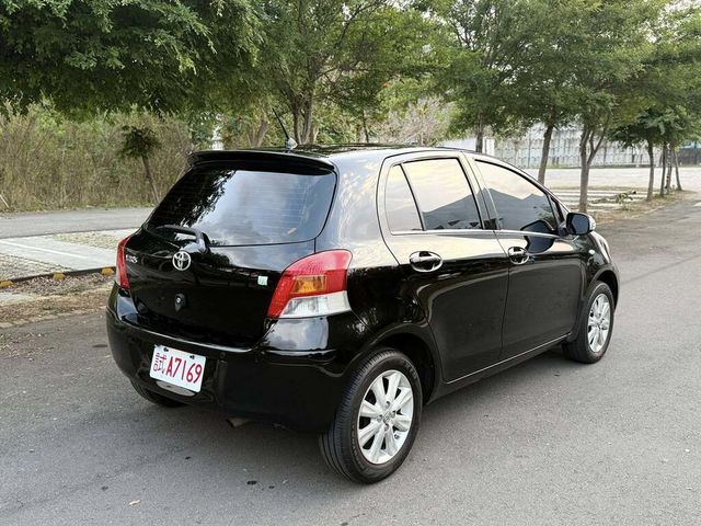 TOYOTA豐田 YARIS  第3張相片