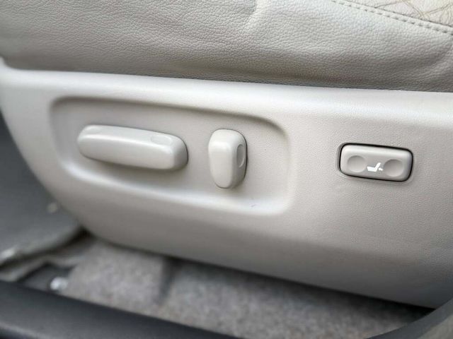 TOYOTA豐田 RAV4  第9張相片