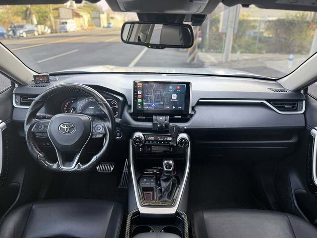 TOYOTA豐田 RAV4  第5張相片