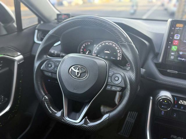 TOYOTA豐田 RAV4  第8張相片