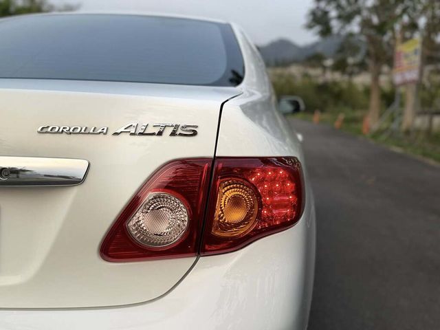TOYOTA豐田 ALTIS  第4張相片