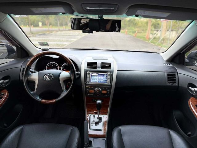 TOYOTA豐田 ALTIS  第5張相片