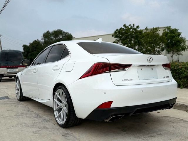 LEXUS凌志 IS 300  第2張相片