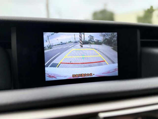 LEXUS凌志 IS 300  第13張相片