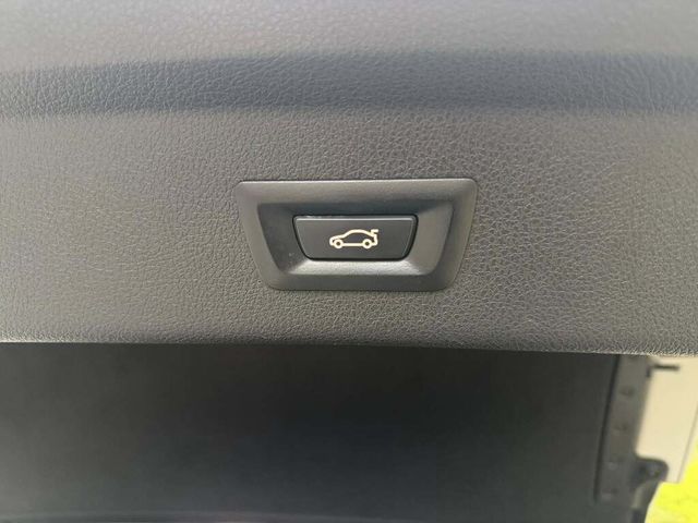 BMW寶馬 320I GT  第11張相片