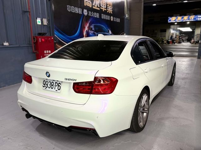 BMW寶馬 320I SPORT LINE  第3張相片