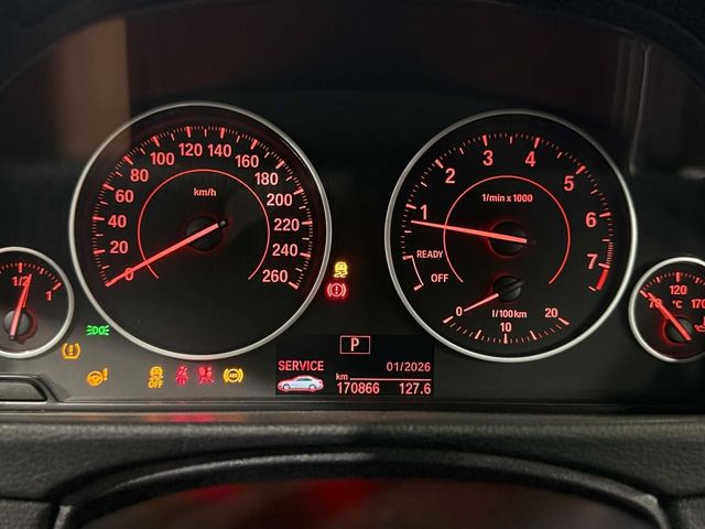 BMW寶馬 320I SPORT LINE  第6張相片