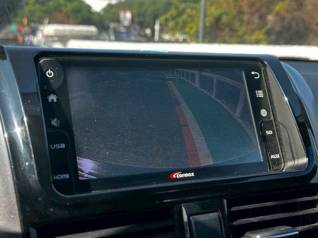 2015 YARIS 熱門代步小車 原版件 免疲勞 來電詢問更優惠  第6張相片