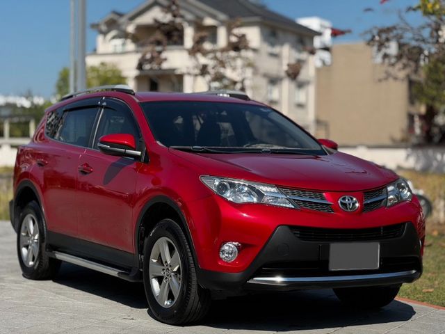 2015 TOYOTA RAV4 里程僅4.6萬 原鈑件 輪胎剛換新  第1張相片