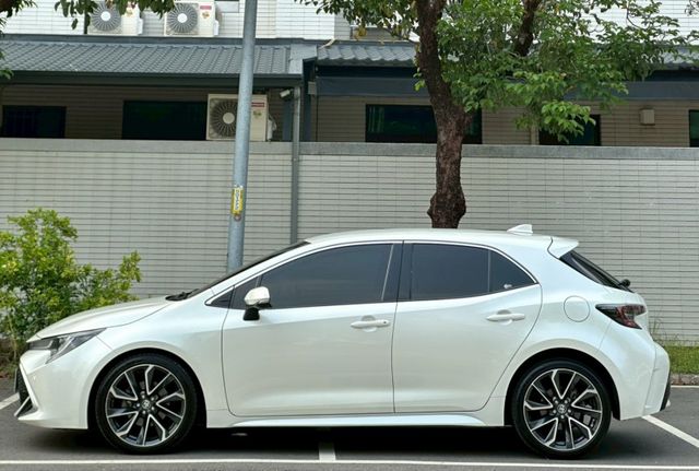 2019 Auris 配備滿滿 有特仕加裝跟Garmin影音  第2張相片