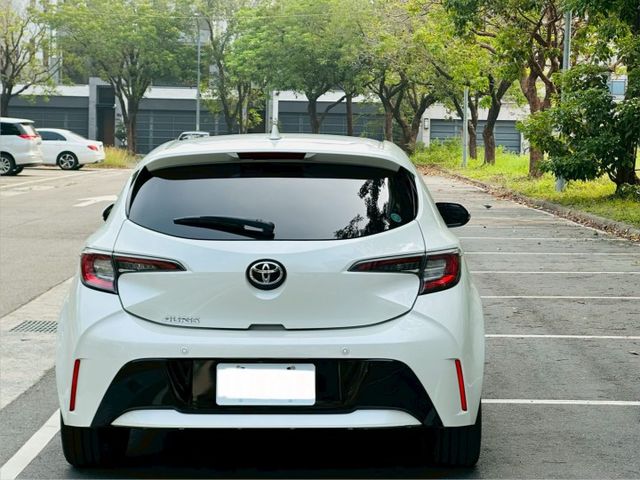 2019 Auris 配備滿滿 有特仕加裝跟Garmin影音  第5張相片