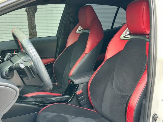 2019 Auris 配備滿滿 有特仕加裝跟Garmin影音  第7張相片